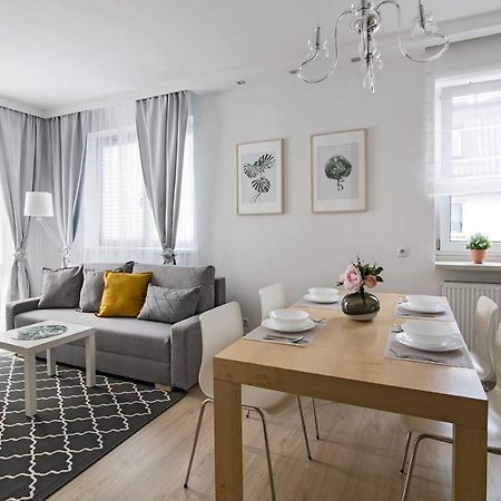 Nadwislanska Apartment Варшава Екстериор снимка
